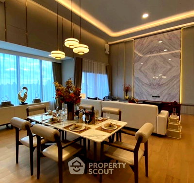 Condos for sale : High-Floor 3-BR 276 Sqm Landmark @MRTA Station Near MRT Bang Kapi (ID 3048715)