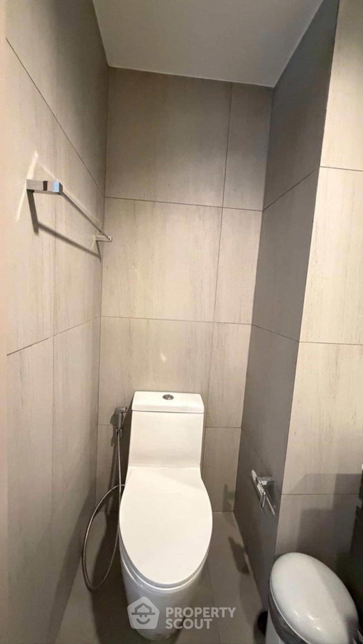 picture 2-BR Condo At The Politan Rive, High-Floor 16th, 400m to MRT Phra Nang Klao Bridge (ID 2719033) - 7/13