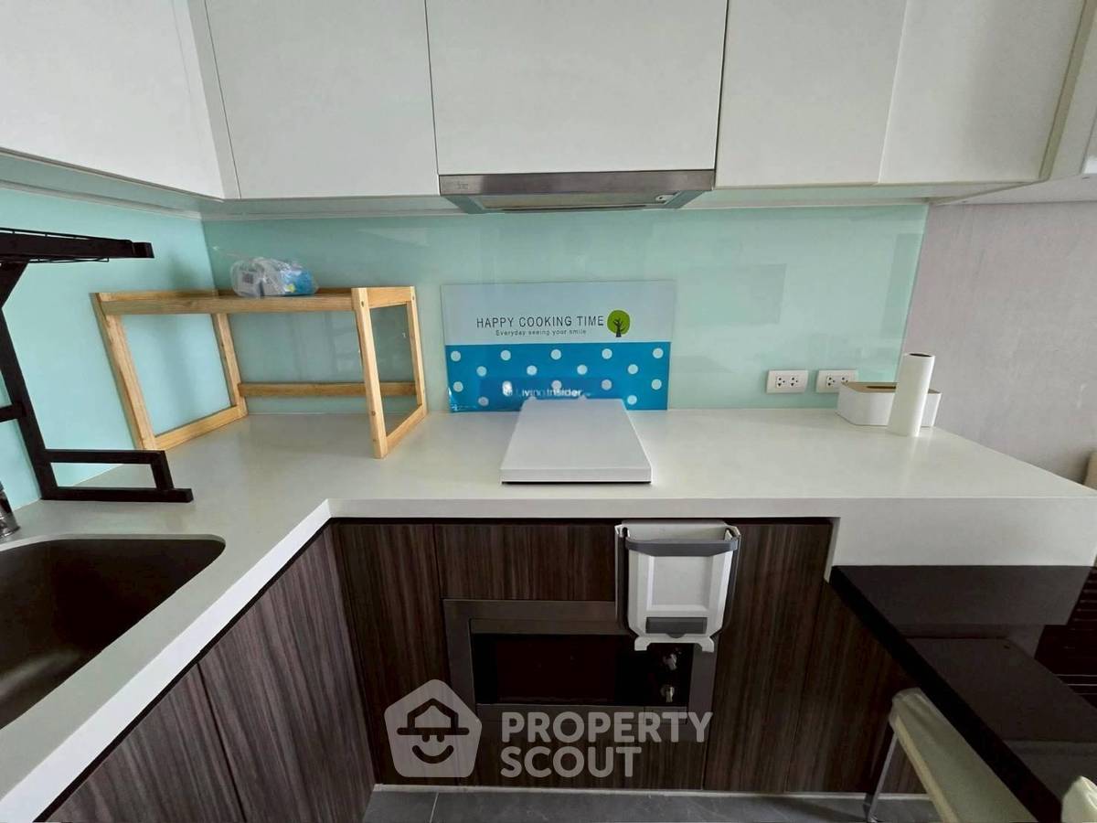 picture Well-Priced 1-BR Condo At Urbano Absolute, 400m to BTS Krung Thon Buri (ID 2916767) - 6/9