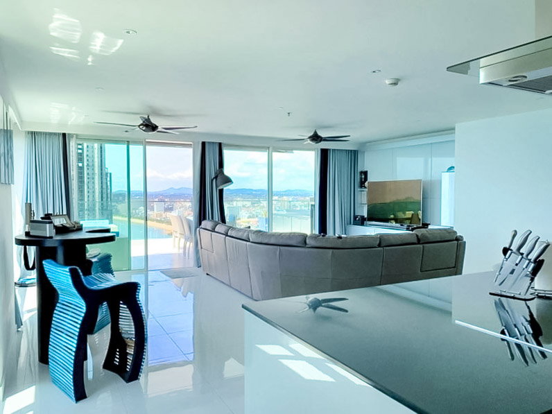 picture Sky Residence Ultra Luxury Corner Unit for Sale Pratumnak - 5/19