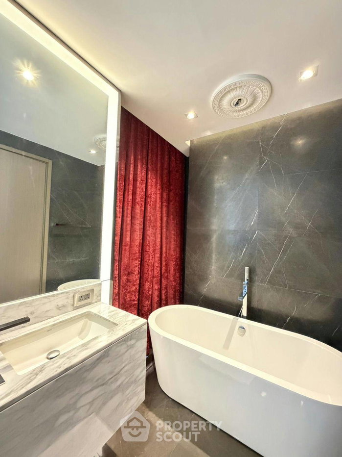 picture 2-BR 125 Sqm, 20th-Floor Condo At The Monument Thonglo (ID 3095321) - 10/16