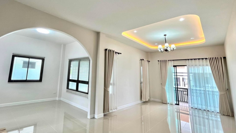 picture Brand New Single-Storey House for Sale - 4/11