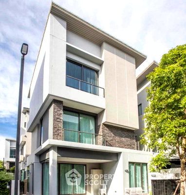 เช่าบ้านเดี่ยว เดอะ คริสตัล : บ้านเดี่ยว 4 ห้องนอน 241 ตร.ม. ให้เช่า ที่ บ้านกลางเมือง คลาส เอกมัย-รามอินทรา (ลาดพร้าว) (ID 3095240)
