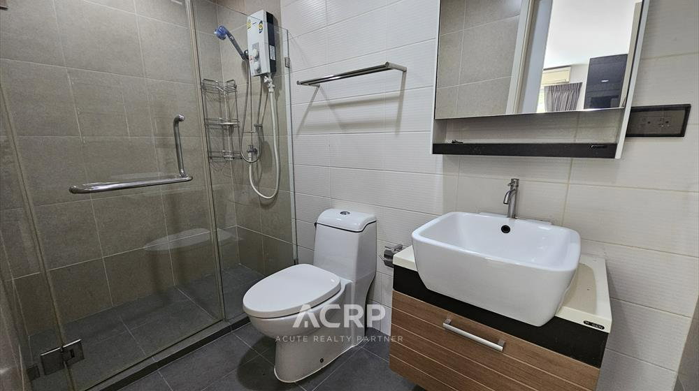 picture Condo Whizdom Punnawithi For sale, 2 brs., 2 bths. - 10/17