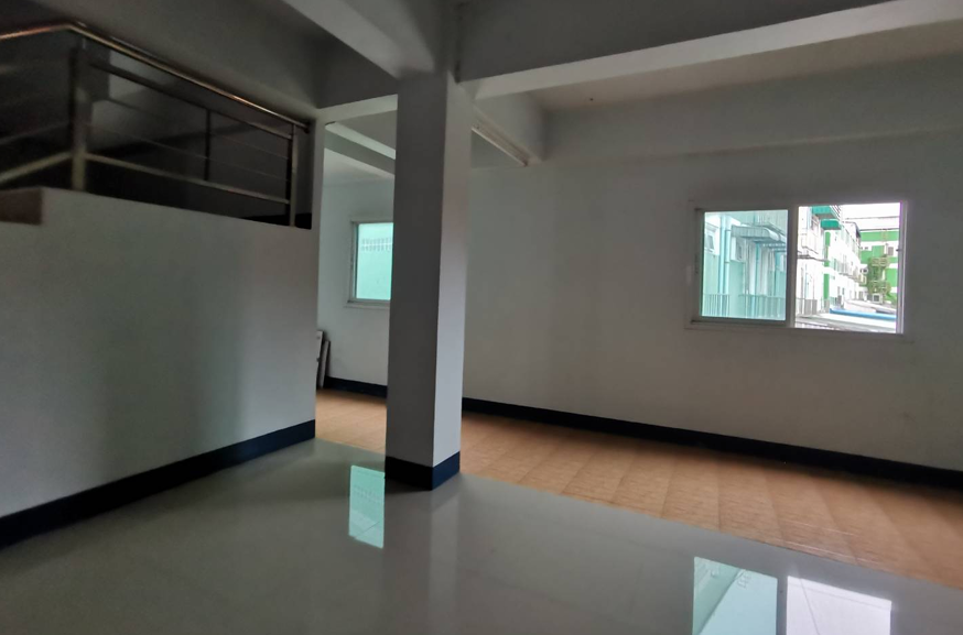 picture SHOP HOUSE 36.6 Sq.w. Muang Nakhon Ratchasima Nakhon Ratchasima for 6.7M - 14/15