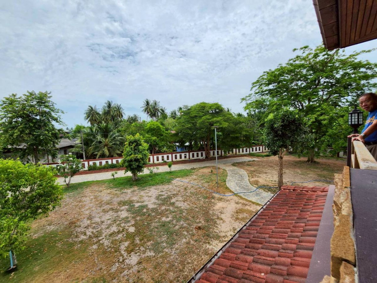 รูป ขายที่ดินพร้อมบ้านไม้สัก สไตล์รีสอร์ท เนื้อที่ 6:2:88ไร่ - รูปที่ 33/38
