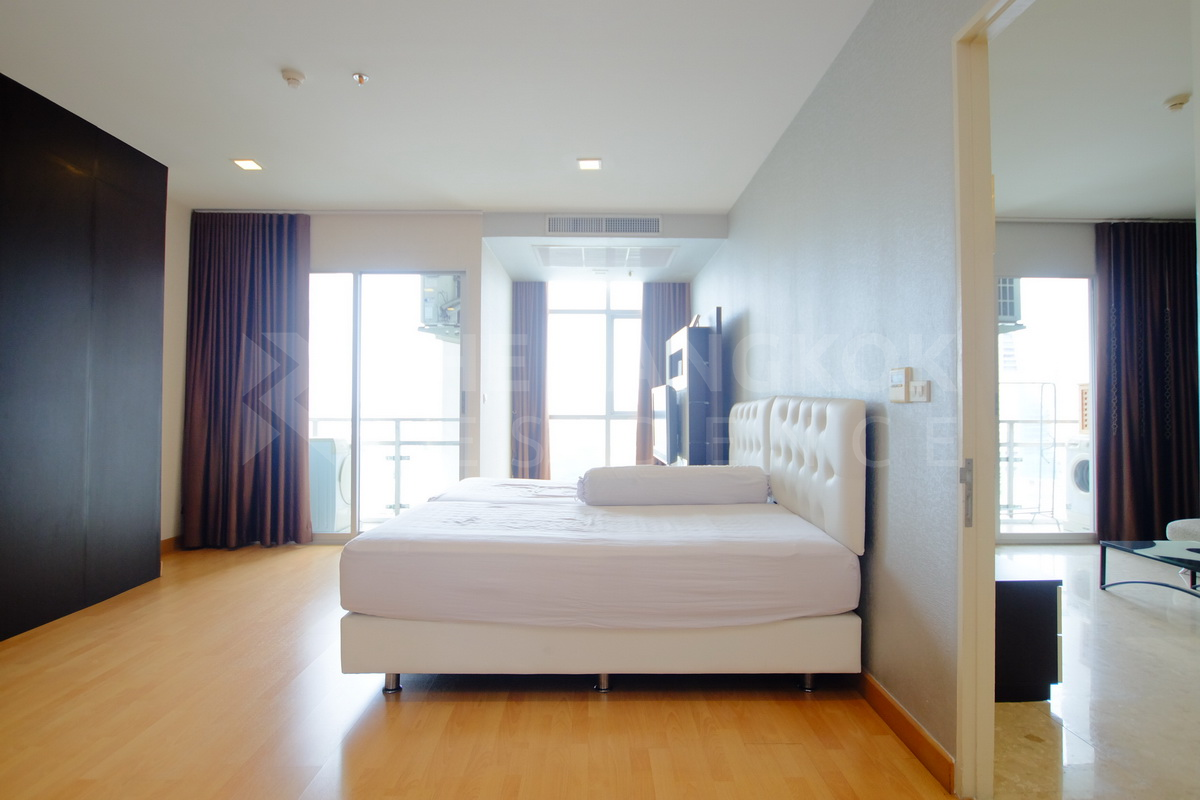 picture Hurry to book!! Unexpected value Nusasiri Grand Condo near BTS Ekkamai - 9/10