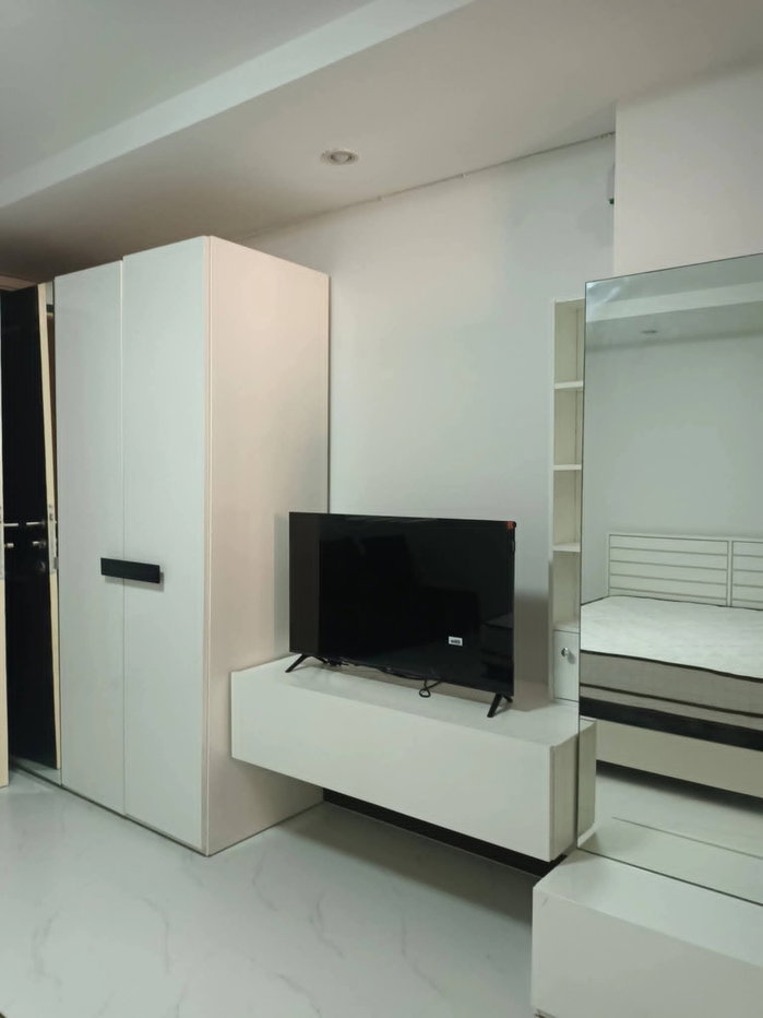 รูป Happy Condo รัชดา 18 | 8,500 บาท/เดือน | ห้องกว้าง 30 ตร.ม. เฟอร์ครบ พร้อมอยู่ ใกล้ MRT ห้วยขวาง–สุทธิสาร - รูปที่ 3/8