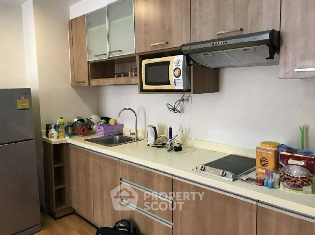 picture 1-BR Condo At The Alcove Sukhumvit 49, 2nd Floor Near BTS Phrom Phong (ID 3096991) - 5/8
