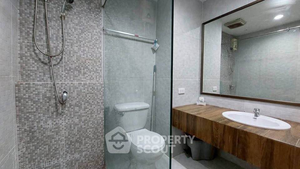 picture 1-BR Condo For Sale (29 Sqm) Thep Thip Mansion, Phratamnak (ID 3097128) - 1/14