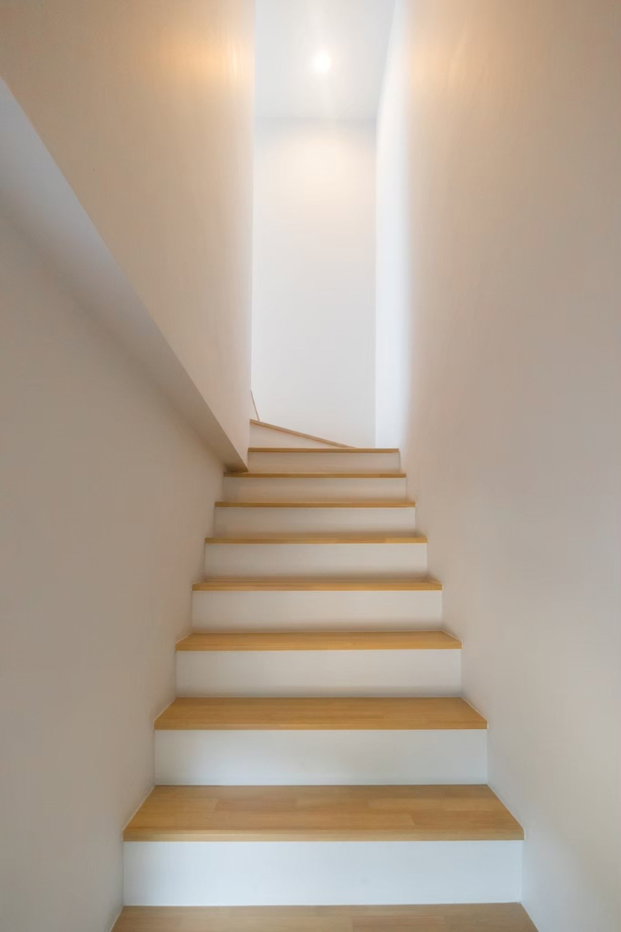 picture Modern 2-Storey Townhome for Sale - 9/20