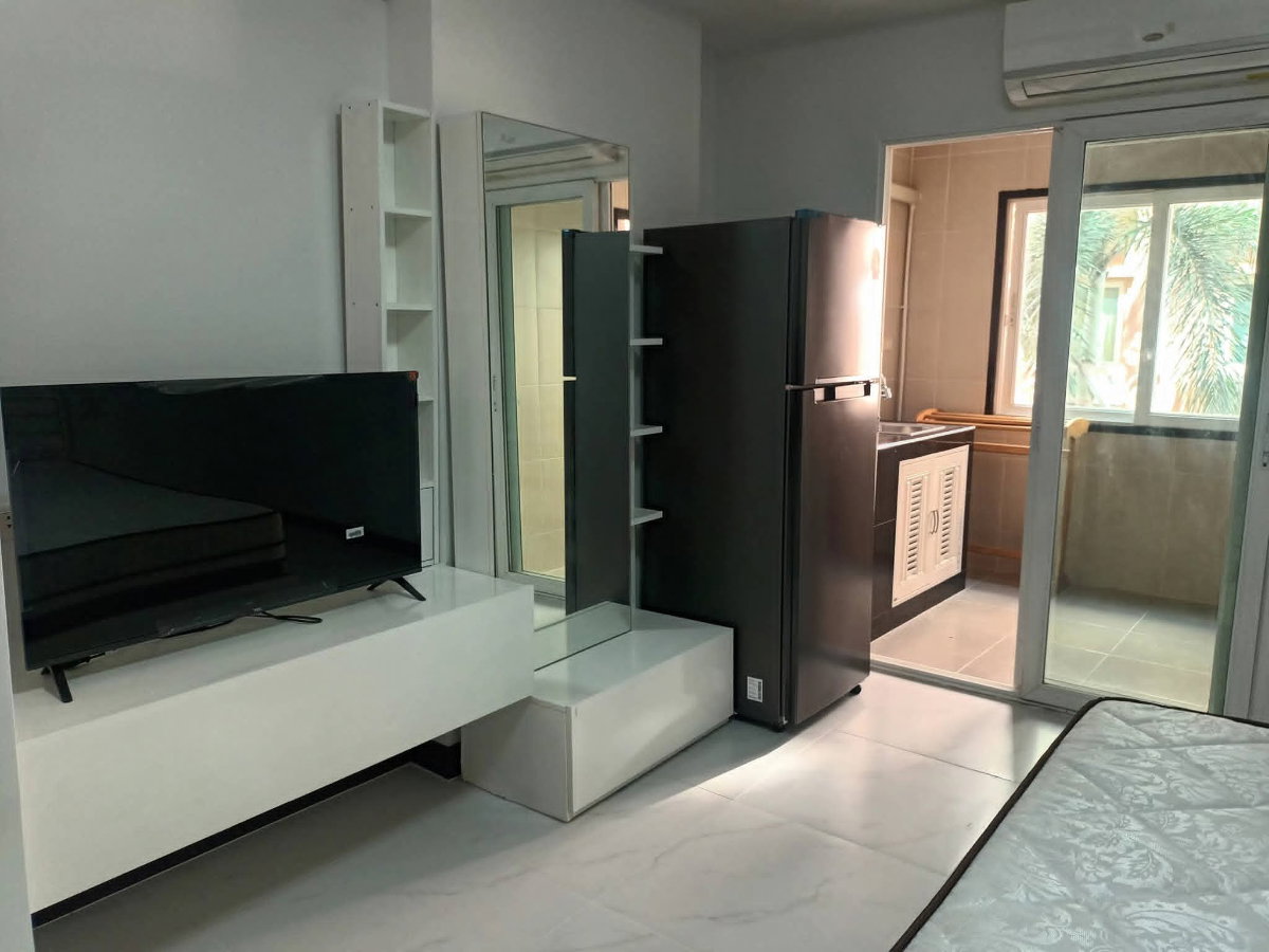 รูป Happy Condo รัชดา 18 | 8,500 บาท/เดือน | ห้องกว้าง 30 ตร.ม. เฟอร์ครบ พร้อมอยู่ ใกล้ MRT ห้วยขวาง–สุทธิสาร - รูปที่ 4/8