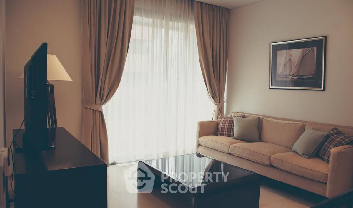 รูป 1 ห้องนอน 61 ตร.ม. ชั้น 12 ที่ Saladaeng Residences ใกล้ MRT สีลม 400 ม. (ID 621958) - รูปที่ 10/13
