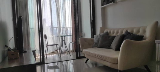 ขาย Ideo Sathorn Taksin ห้องสวย ตกแต่งครบ ราคาดีมาก เฟอร์ครบ พร้อมอยู่ 🔥 DS3789 | Line @Dstay