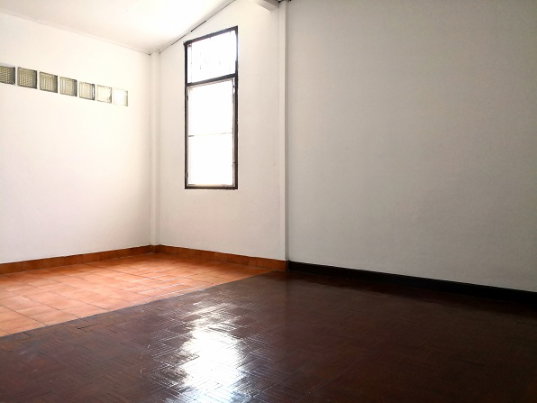 รูป House 339 บ้าน / ออฟฟิศ ให้เช่า : สุทธิสาร,ดินแดง,รัชดา,วิภาวดี,ห้วยขวาง - รูปที่ 18/26