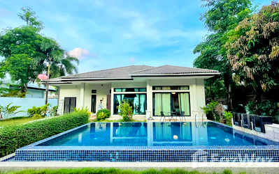 Houses for sale : 3 Bedroom Villa for sale in Choeng Thale, Phuket  1876744