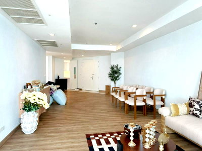 ขายคอนโด : 🥂 คอนโดหรู ริมแม่เจ้าพระยา ห้องขนาดใหญ่เสมือนอยู่บ้าน 175 ตร.ม. ✨✨โครงการ My Resort @ River – Luxury Private Living