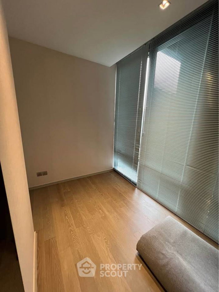 picture High-Floor 2-BR 72 Sqm Condo At Ashton Silom, 300m to BTS Chong Nonsi (ID 2770116) - 3/7