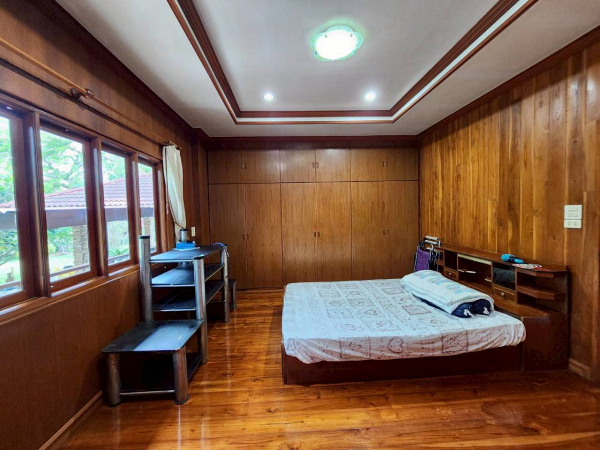 รูป ขายที่ดินพร้อมบ้านไม้สัก สไตล์รีสอร์ท เนื้อที่ 6:2:88ไร่ - รูปที่ 24/38