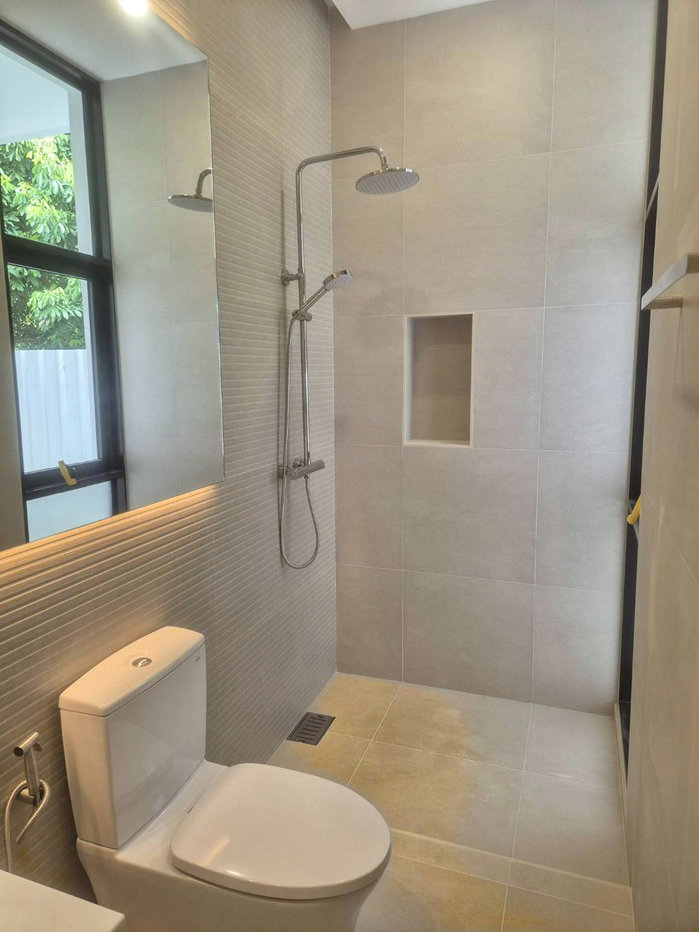 picture Luxury Single-Storey Pool Villa for Sale - 18/22
