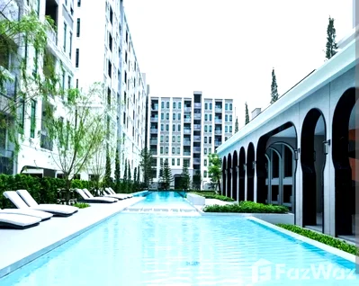 Condos for sale : Pool view spacious condo 6592286