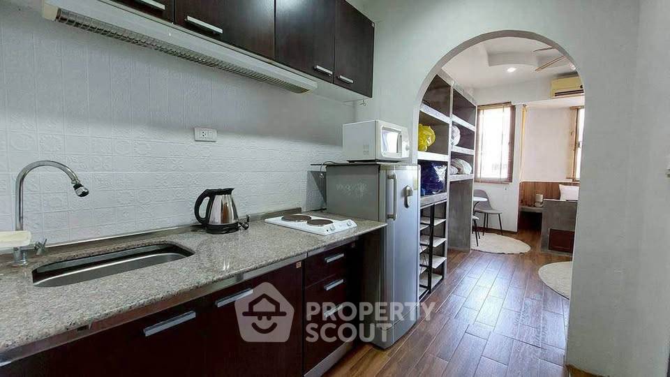 picture 1-BR Condo For Sale (29 Sqm) Thep Thip Mansion, Phratamnak (ID 3097128) - 11/14