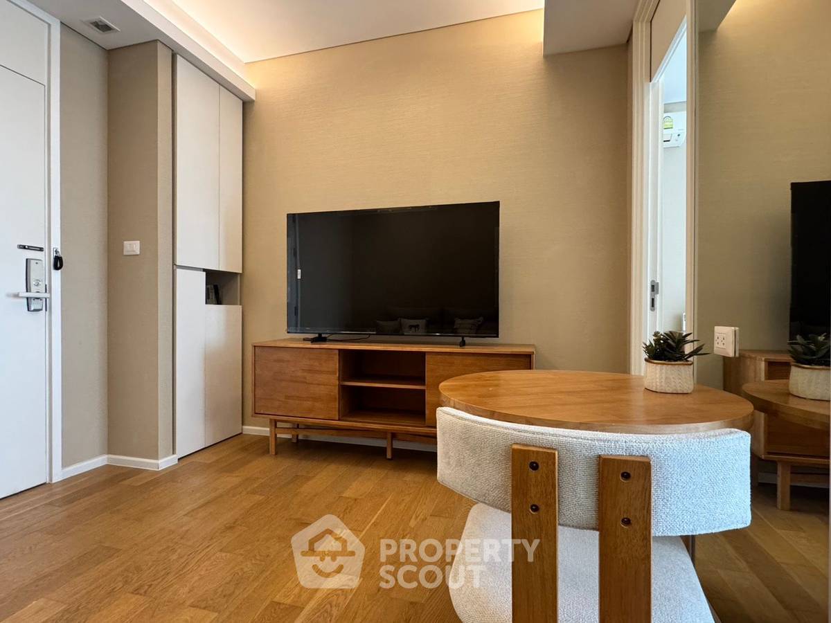 picture High-Floor 1-BR 35 Sqm At The Saint Residences, 100m To MRT Phahon Yothin (ID 3094054) - 5/10