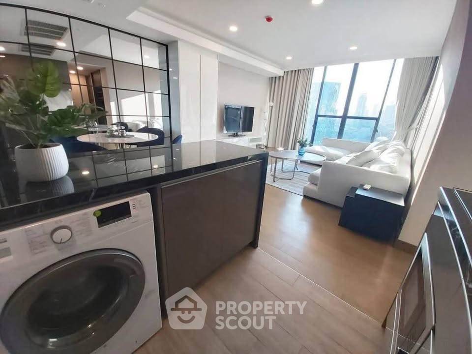picture Well-Priced 2-BR 75 Sqm Siamese Exclusive Queens Near MRT Queen Sirikit (100m) (ID 3096688) - 3/7