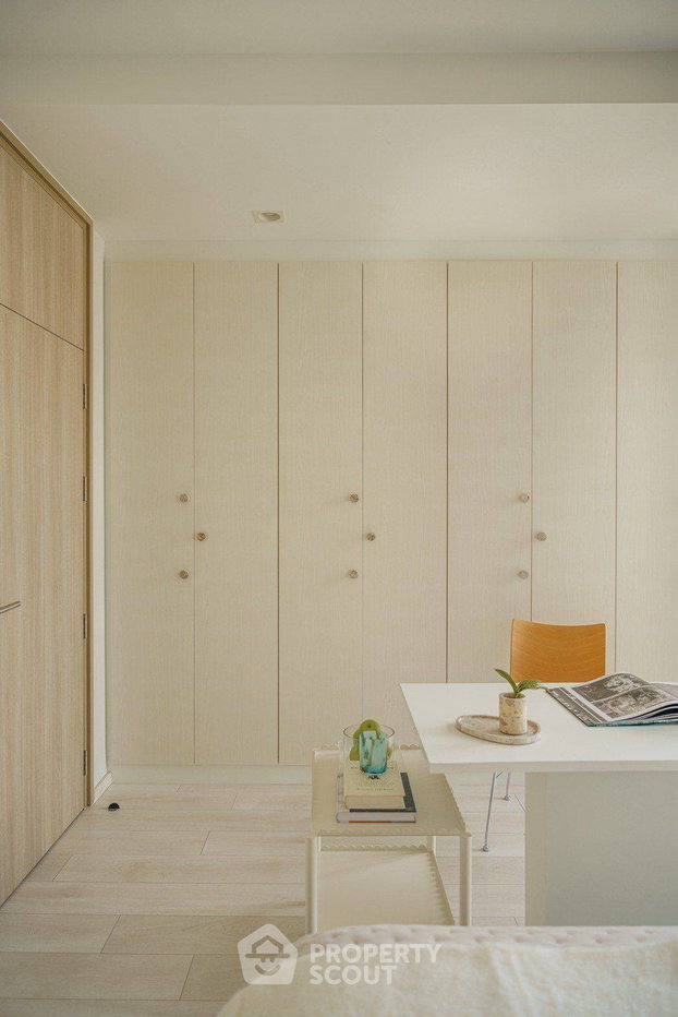 picture High-Floor 1-BR 49 Sqm Noble Ploenchit near BTS Phloen Chit ð (ID 2811447) - 9/10