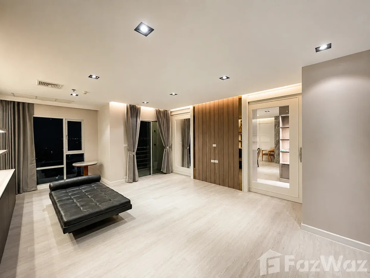 รูป คอนโดหายาก 206 ตร.ม. ชั้นสูง ใกล้ MRT ลาดพร้าว | พื้นที่กว้างพิเศษ พร้อม Walk-In Closet และงานตกแต่งพรีเมียม 1625906 - รูปที่ 1/12