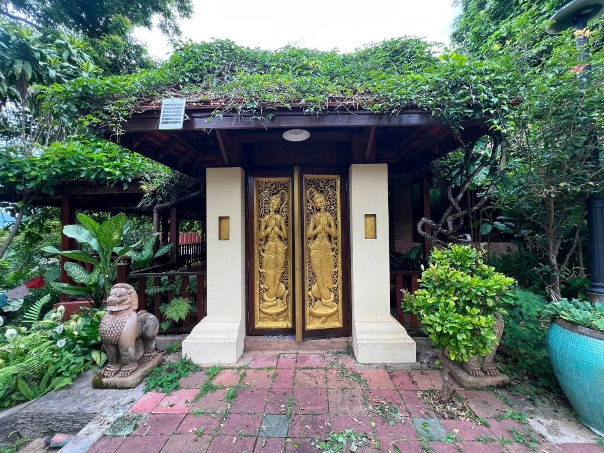 รูป ให้เช่าบ้านทรงไทย 3 ชั้น ท่ามกลางธรรมชาติ บนดอยบ้านปง อำเภอหางดง เชียงใหม่ (R1352) T.0946511456 - รูปที่ 3/28