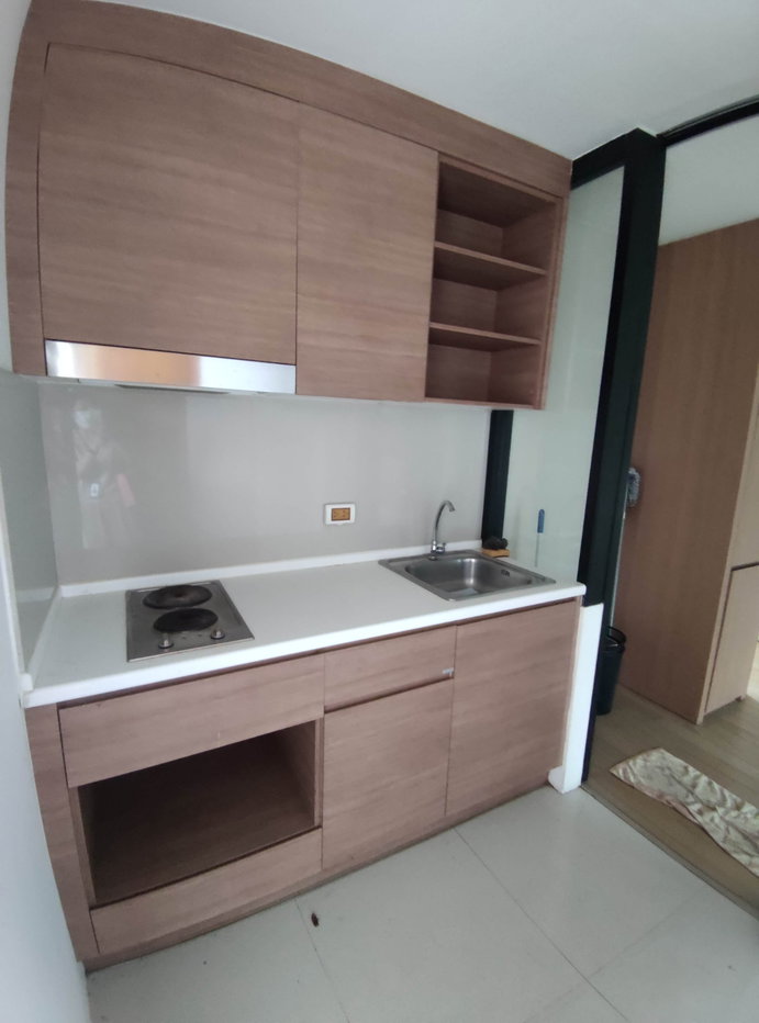 picture Property for Sale: Abstracts Sukhumvit 66/1 The Moon Building: B - 5/13