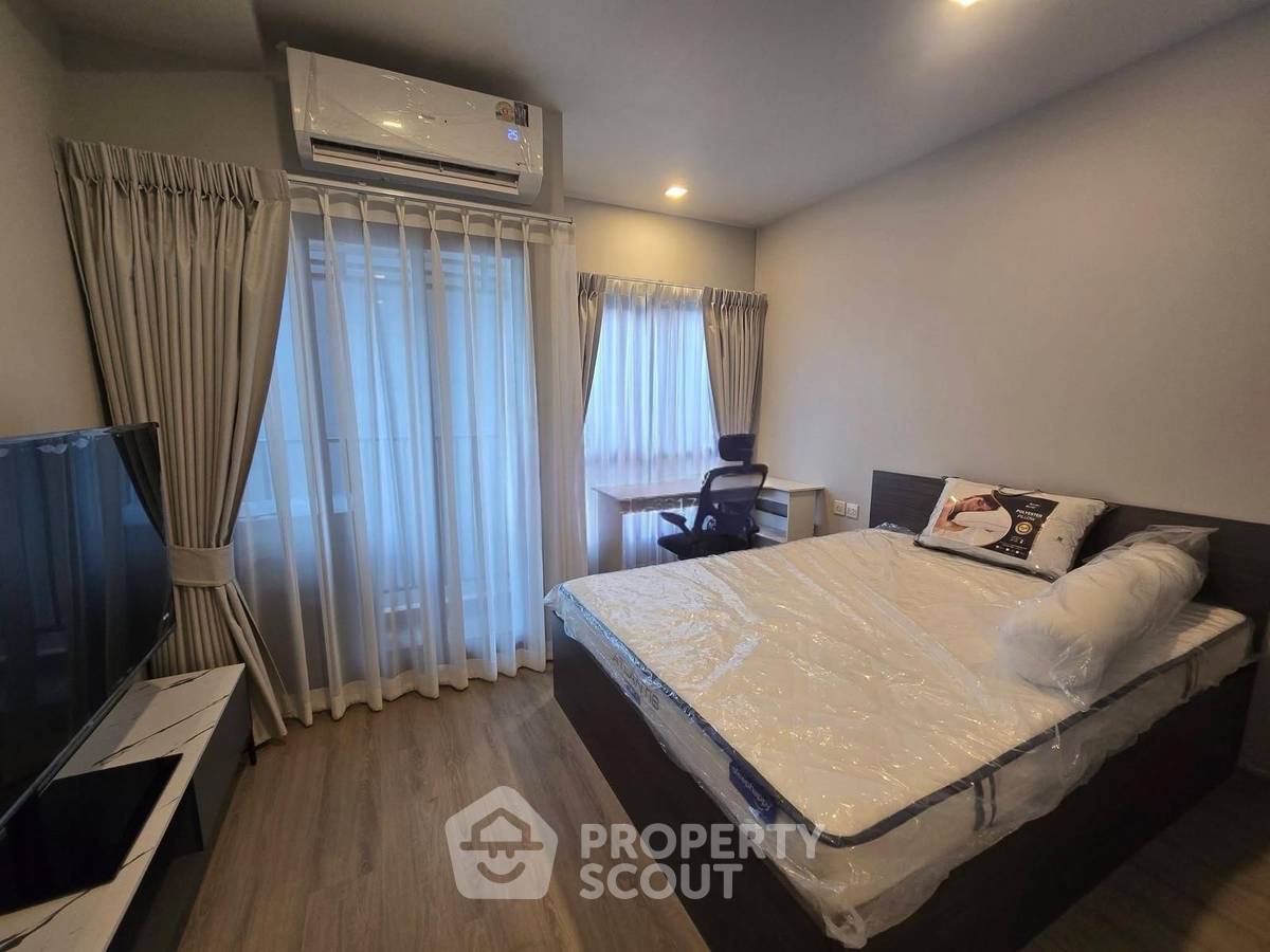 picture Pet-Friendly 1-BR Condo, Metris District Ladprao, 200m to MRT Lat Phrao (ID 3081293) - 1/6