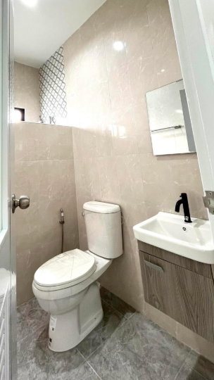 picture Brand New Single-Storey House for Sale - 6/11