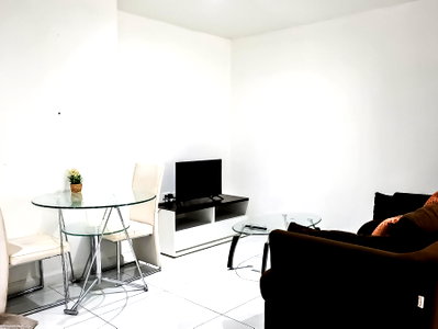 คอนโดให้เช่า : The Place Pratumnak Condo for Rent Studio Fully Furnished