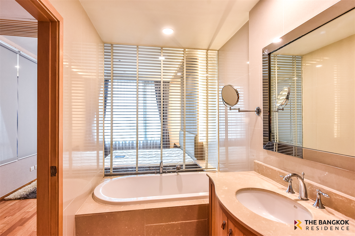 picture Condo That Meets All City Dwellers Lifestyles The Empire Place - 4/10