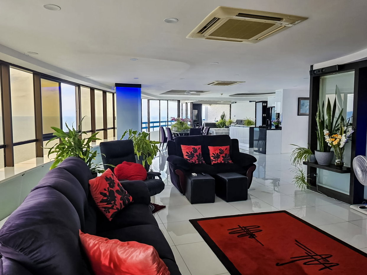 รูป Jomtien Plaza Condotel Luxury Duplex Penthouse for Sale - รูปที่ 5/19