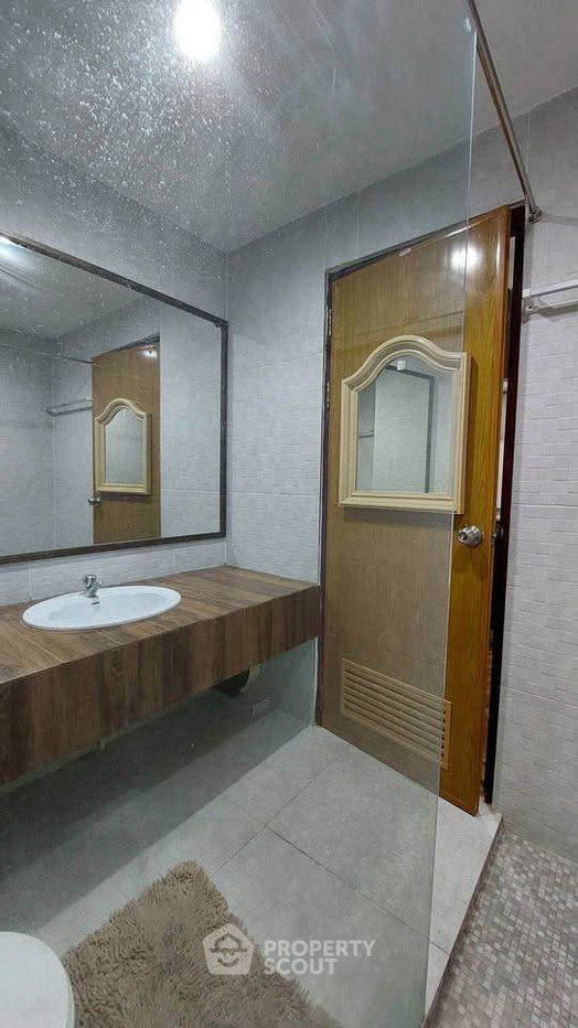 picture 1-BR Condo For Sale (29 Sqm) Thep Thip Mansion, Phratamnak (ID 3097128) - 7/14