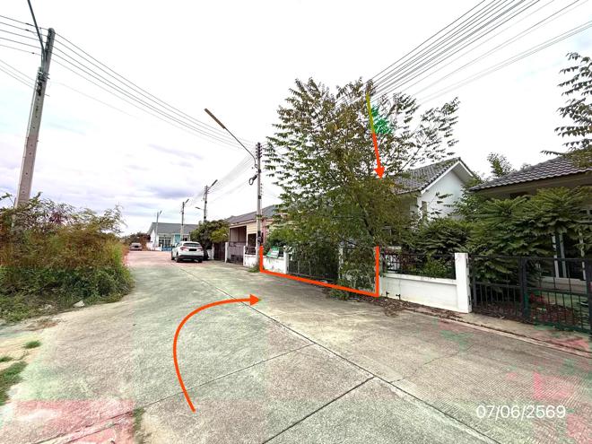 picture TOWN HOUSE 31.9 Sq.w. Si Racha Chonburi for 1.5M - 3/24