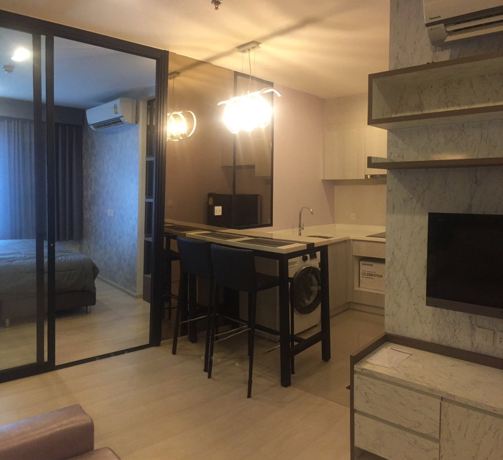 picture Available for rent! Life Asoke. A Cozy 1 Bedroom with spacious 1 Bedplus size 35sqm. High floor. Ready to move in. - 5/6