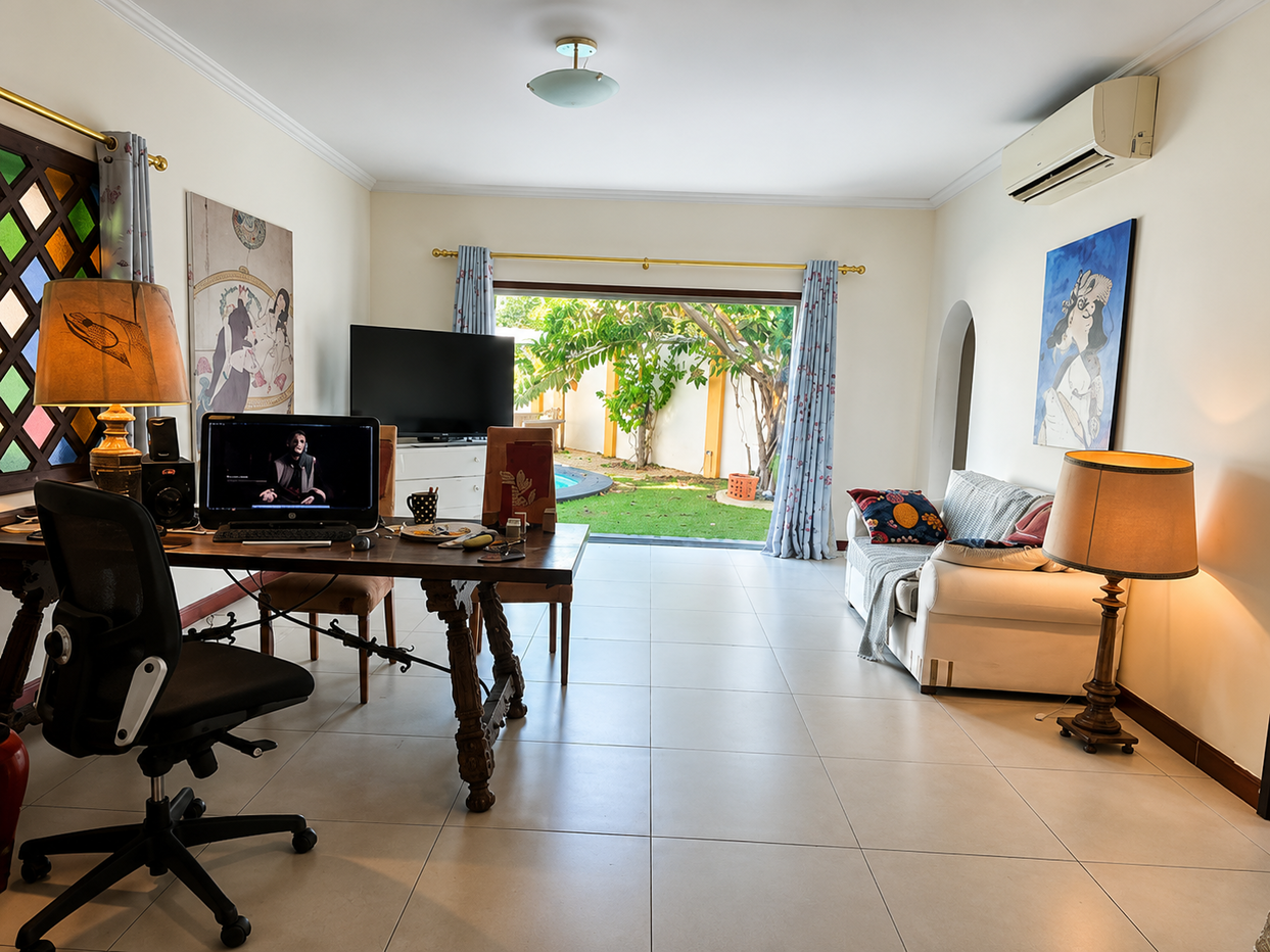รูป Luxury Pool Villa for Sale North Pattaya Near Beach 4 Bedroom - รูปที่ 3/14