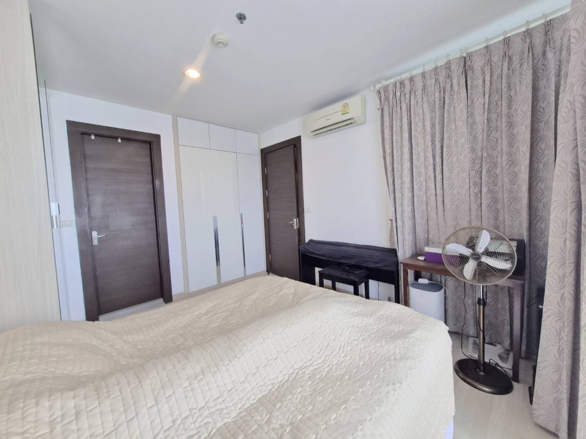 picture Condo for Sale✨“𝐑𝐡𝐲𝐭𝐡𝐦 𝐑𝐚𝐭𝐜𝐡𝐚𝐝𝐚“ ✨𝐒𝐩𝐞𝐜𝐢𝐚𝐥 𝐏𝐫𝐢𝐜𝐞 𝟒.𝟔𝟓 𝐌𝐁.❗️Size 46 Sq.m. 21st Floor - 18/26