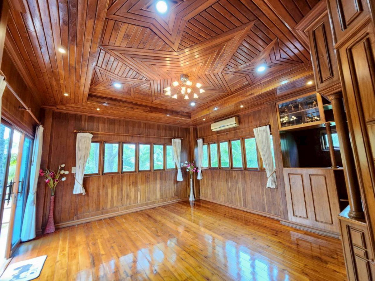 รูป ขายที่ดินพร้อมบ้านไม้สัก สไตล์รีสอร์ท เนื้อที่ 6:2:88ไร่ - รูปที่ 28/38