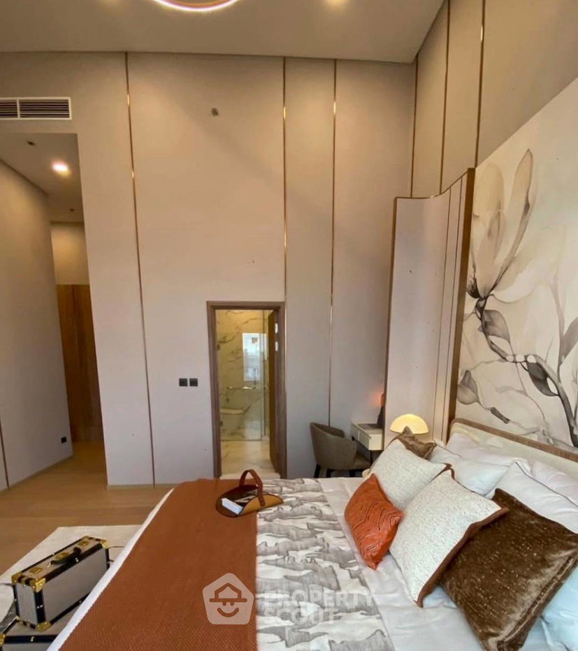 picture High-Floor 3-BR 276 Sqm Landmark @MRTA Station Near MRT Bang Kapi (ID 3048715) - 4/7
