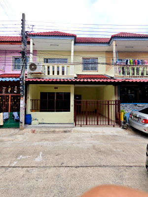ทาวน์โฮม เขตทุ่งครุ : วิเศษสุข 18 บ้านรีโนเวทสวย พร้อมอยู่ เดินทางสะดวก ประชาอุทิศ 79 