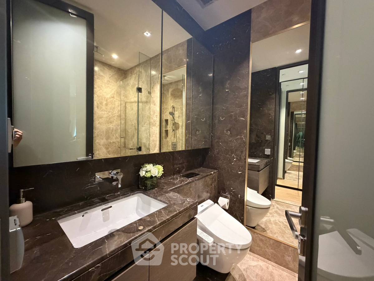 picture 2-BR 89 Sqm High-Floor At 28 Chidlom near BTS Chit Lom (300m) (ID 3096877) - 4/10