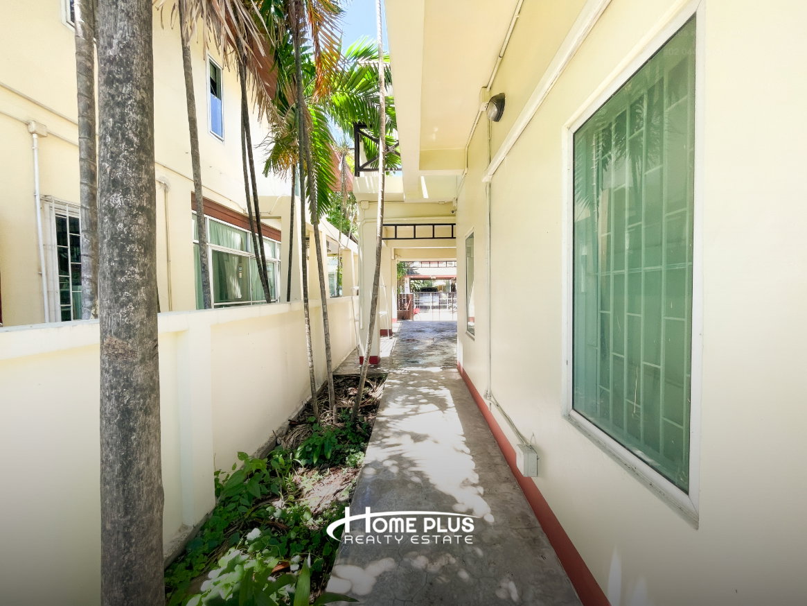 รูป ขายบ้านเดี่ยว 2 ชั้น สไตล์ Tropical Resort ใกล้แฟชั่นไอส์แลนด์ - รูปที่ 23/24