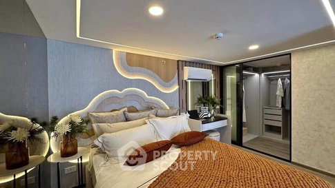 2-BR Condo In SOHO Bangkok Ratchada, 200m To MRT Huai Khwang (ID 3093813)