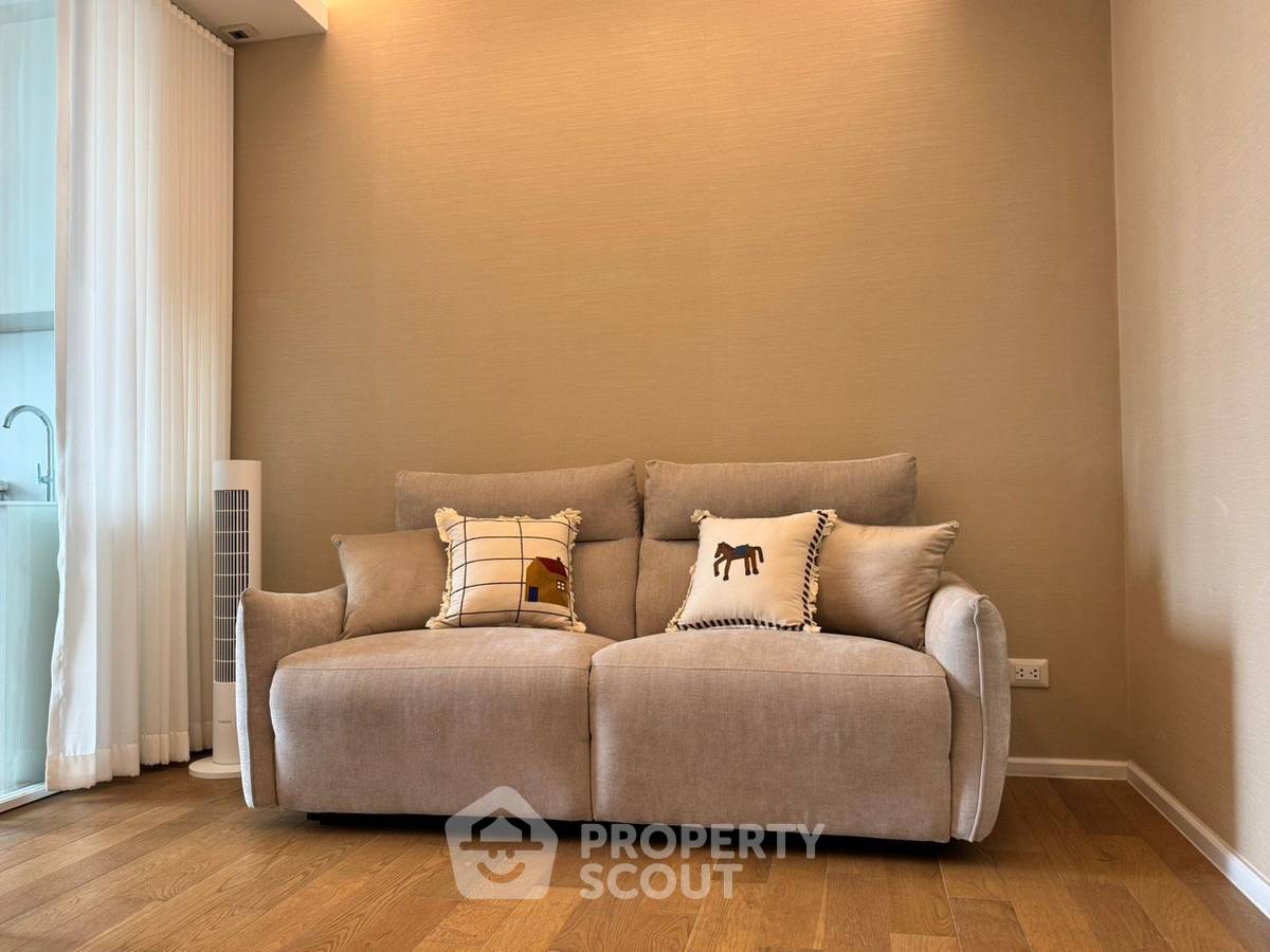 picture High-Floor 1-BR 35 Sqm At The Saint Residences, 100m To MRT Phahon Yothin (ID 3094054) - 9/10