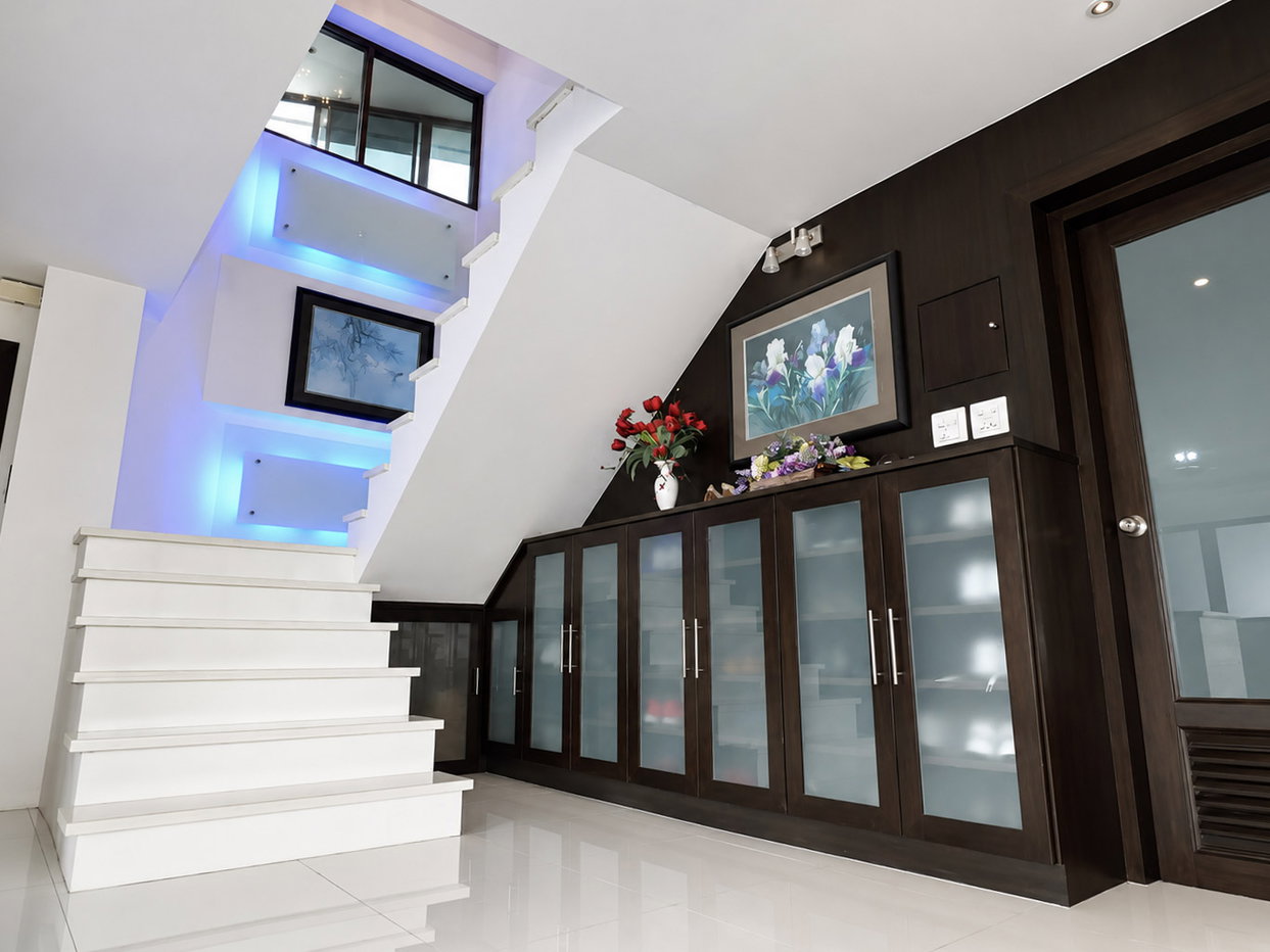 รูป Jomtien Plaza Condotel Luxury Duplex Penthouse for Sale - รูปที่ 2/19